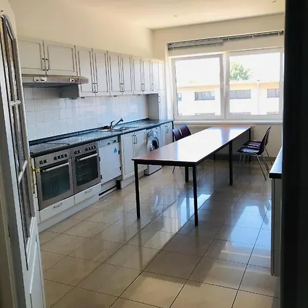 Homestay 5 Izbovy Byt Tabakova Nove Zamky