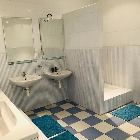 Homestay 5 Izbovy Byt Tabakova *